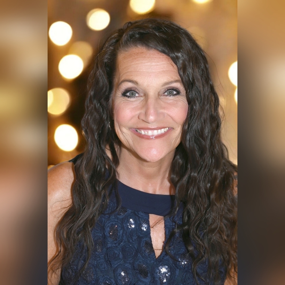 Meet your Posher, Edith